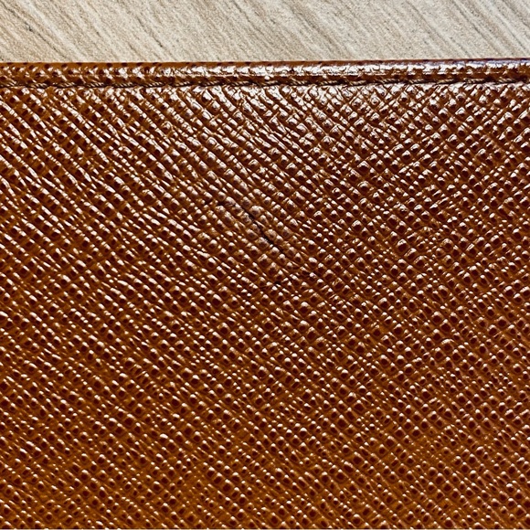 Louis Vuitton Taiga Brown Leather Bi-Fold Card Wallet - Picture 9 of 12